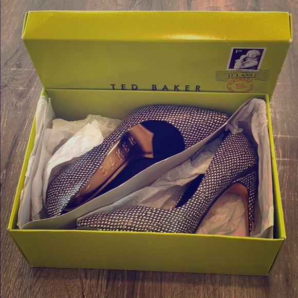 Ted Baker Pumps - Picture 1 of 3
